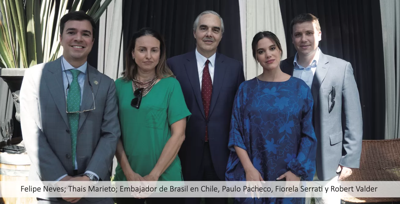 CHILE Y BRASIL brindan por la hermandad en la mesa de Miguel Torres