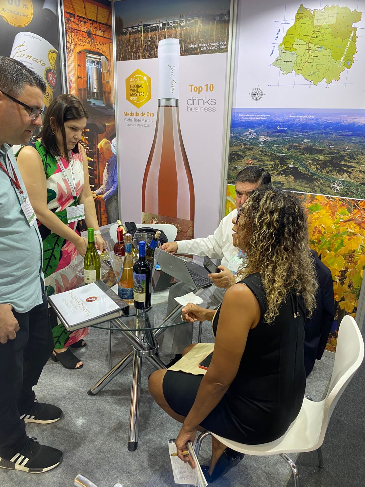 Viñedos Puertas en ProWine São Paulo 