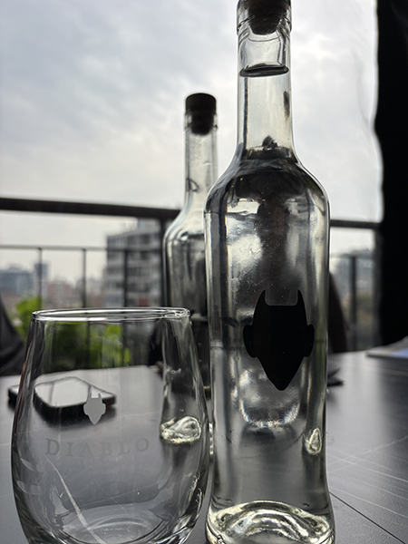 El fuego, el vino y la palabra: encuentro del Círculo de Cronistas en Diablo