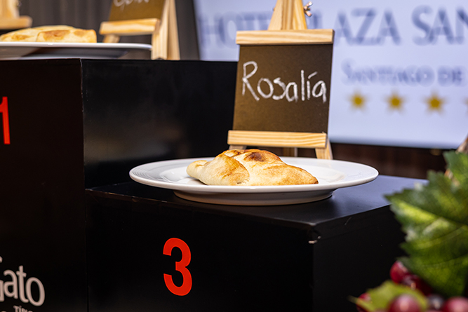 Estos son los ganadores del Concurso de la Mejor Empanada Chilena del Gran Santiago 2025