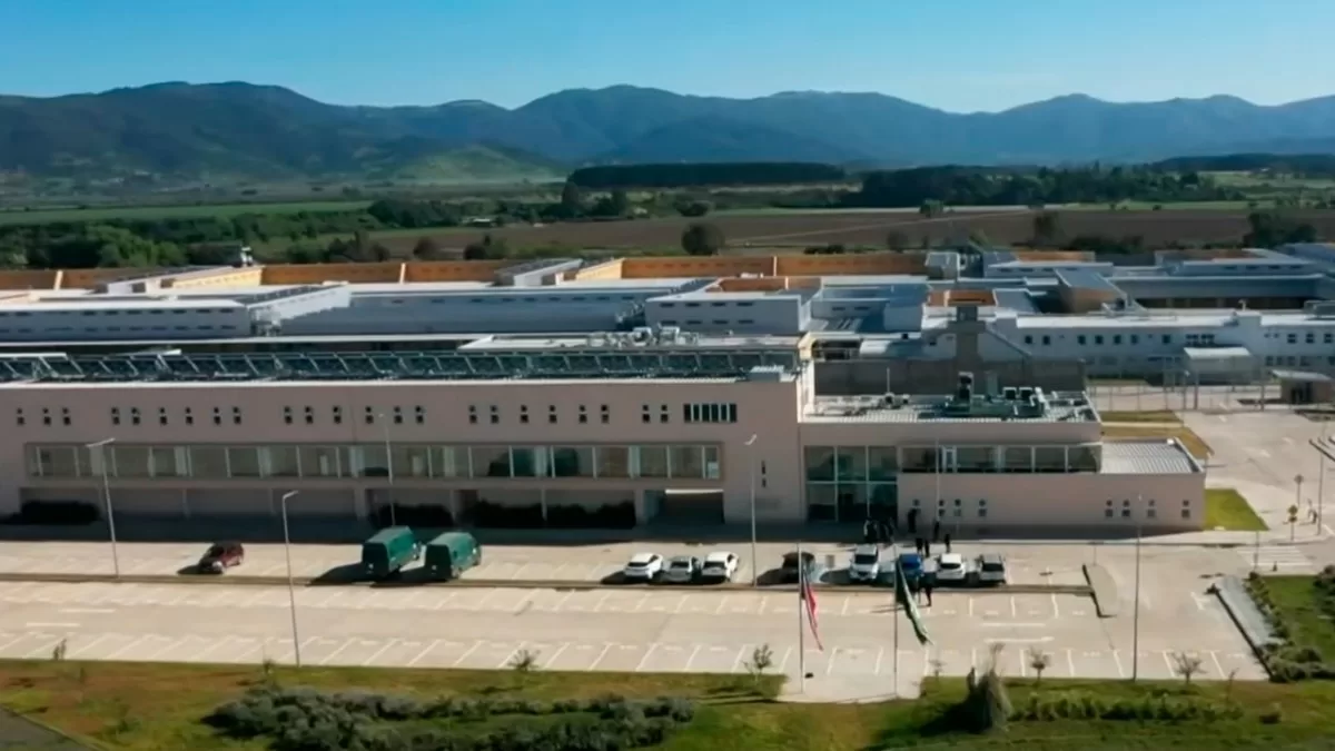 Operación Cancerbero: masivo traslado de reos de alta peligrosidad marca nueva estrategia penitenciaria en Chile