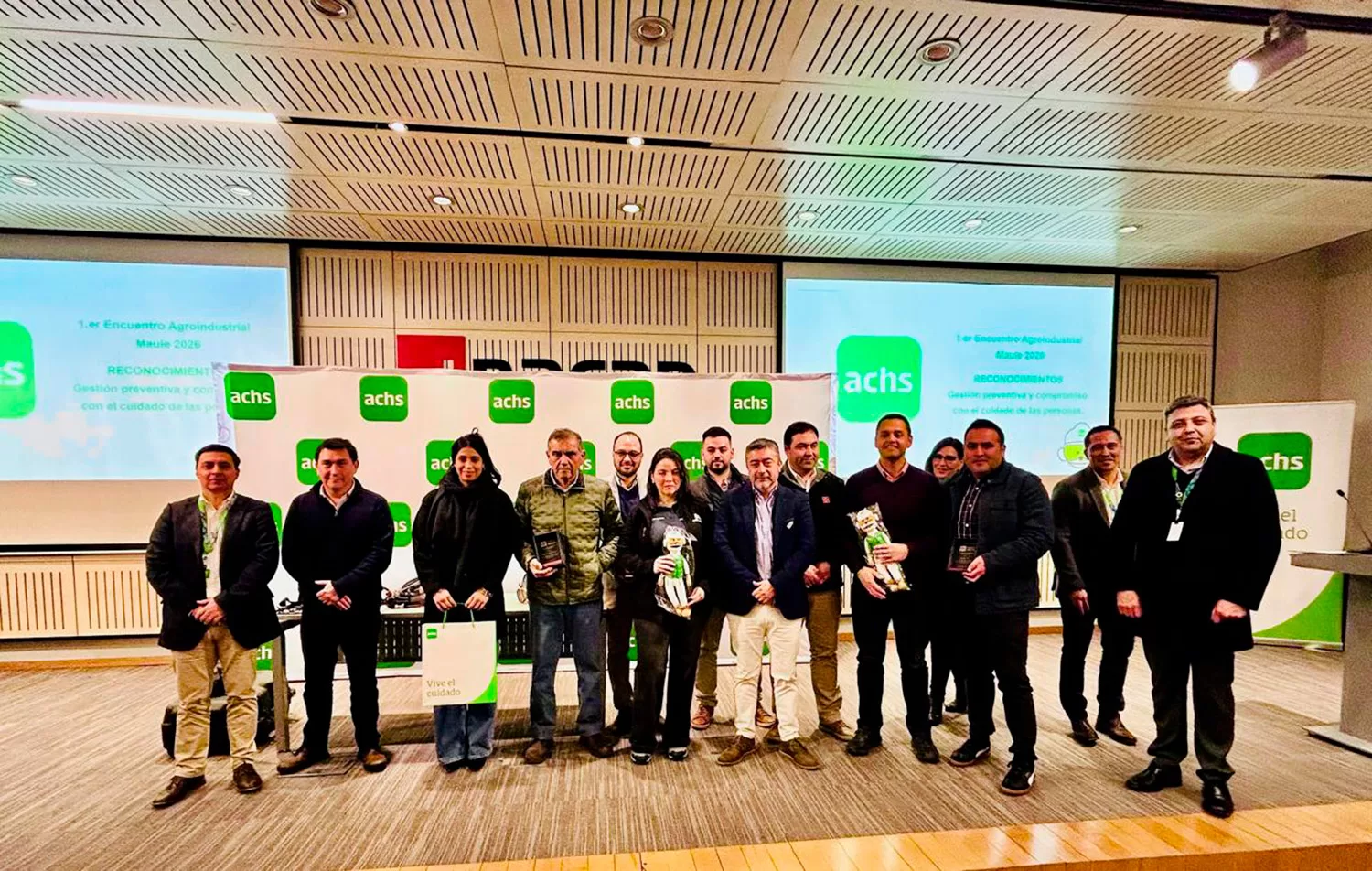 ACHS reconoce la excelencia preventiva de la agroindustria del Maule