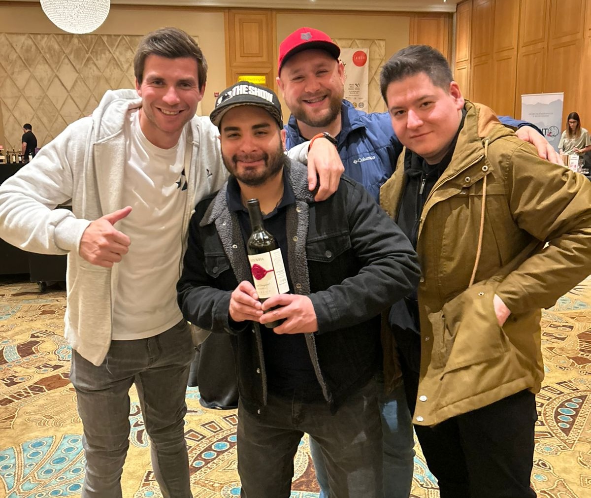 Santa Sofía Chile, un vino que encanta a la vista y enamora al probar